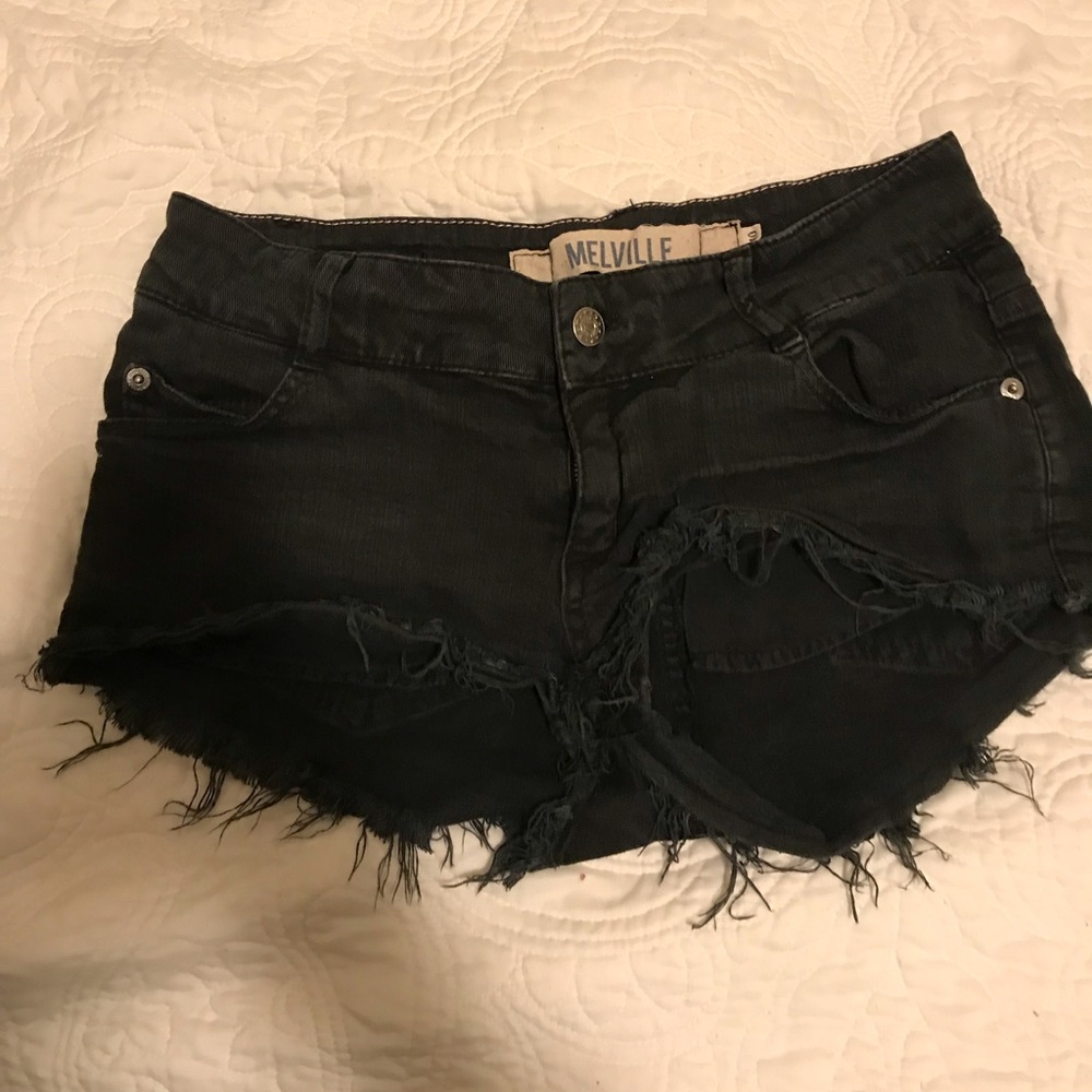 Brandy Melville basic black shorts